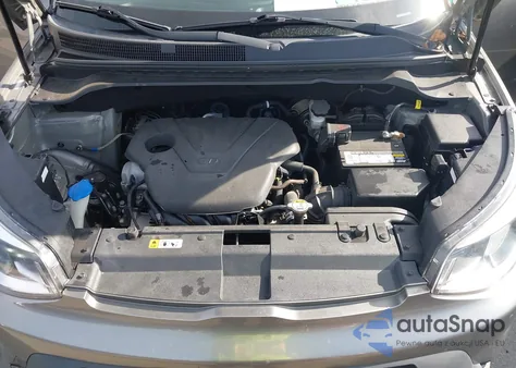 2016 Kia Soul z USA, uszkodzony, nr VIN KNDJN2A22G7401035